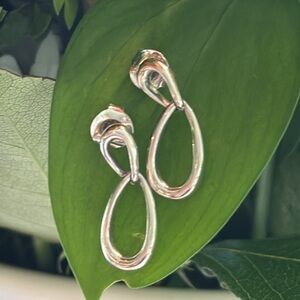 NWOT sterling silver 925 stamp oval shaped solid drop earrings